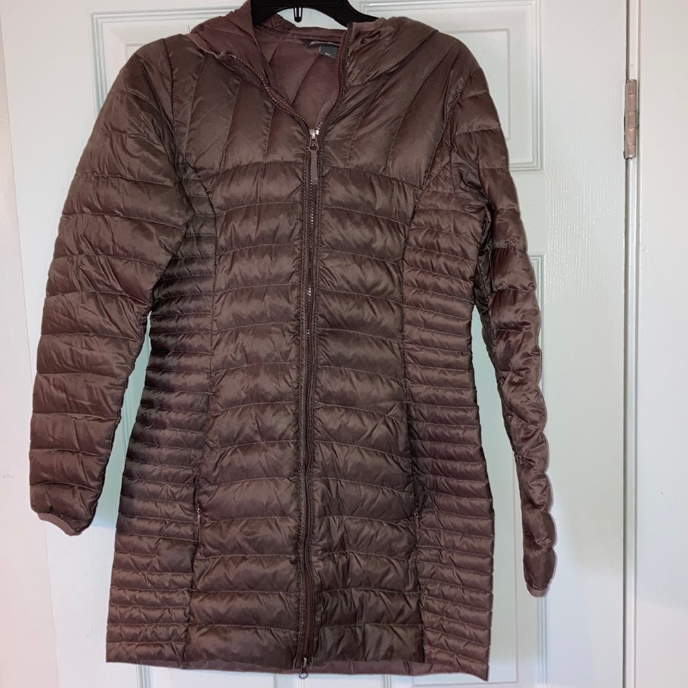 Mauve Eddie Bauer down jacket